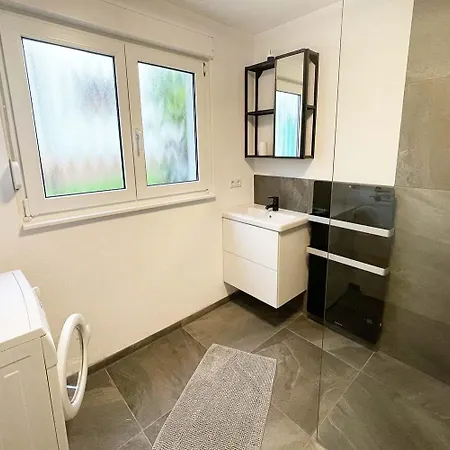 22a Grosse Mit Terrasse Und Smart Tv Korb